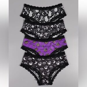NWT No Label Size S Gothic Halloween Underwear Set, 4-Pack Women's Lace Briefs
